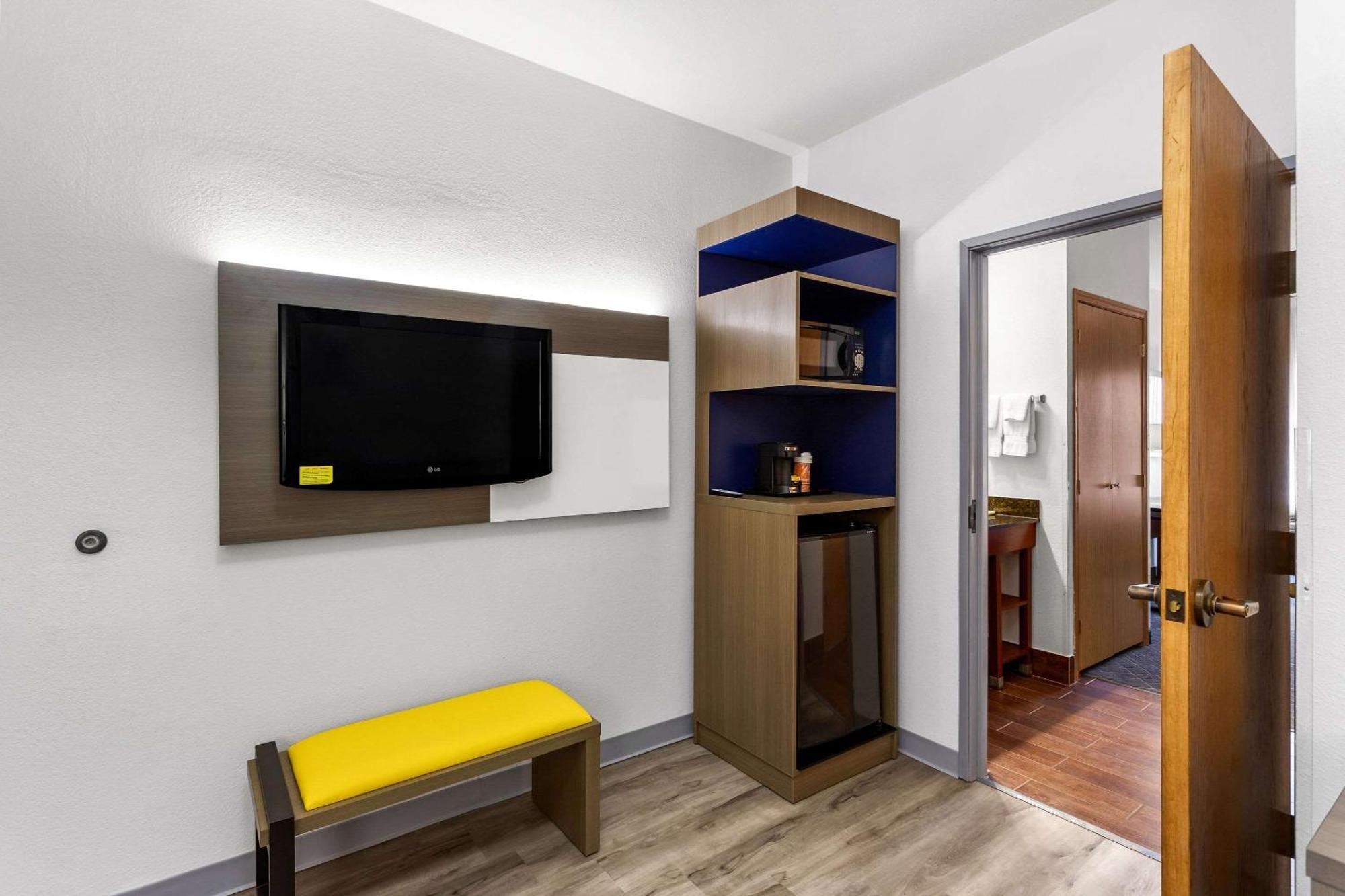 Comfort Inn & Suites Kenosha-Pleasant Prairie Esterno foto