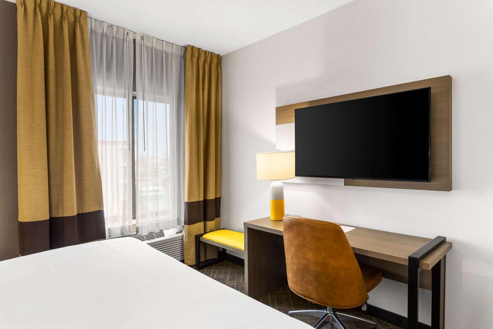 Comfort Inn & Suites Kenosha-Pleasant Prairie Esterno foto